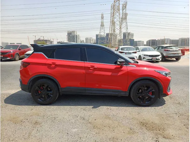 Car image 8