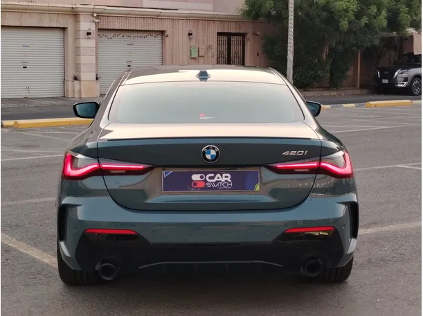 Car image 5