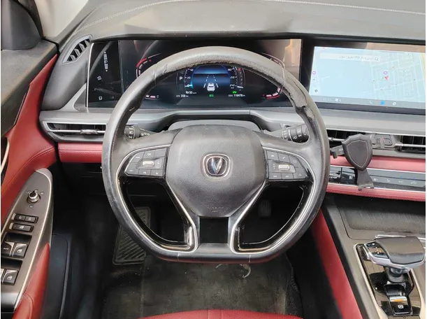 Car image 23