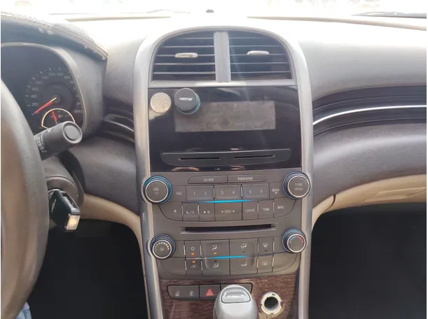 Car image 22