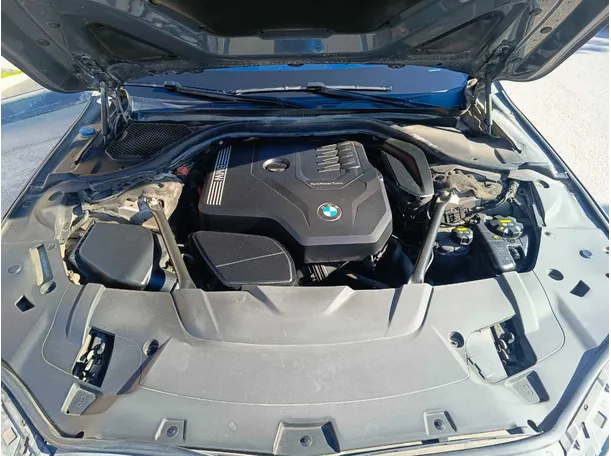 Car image 37