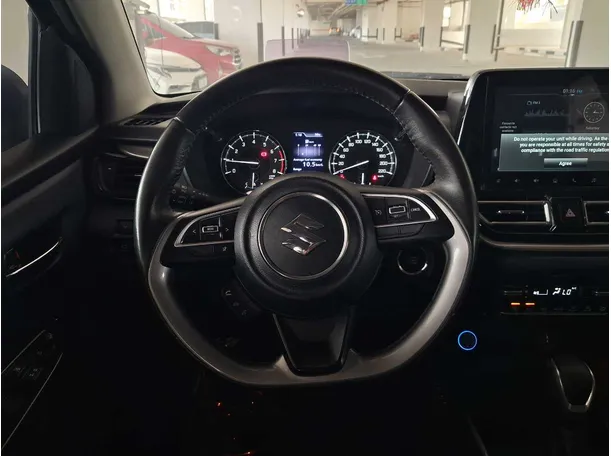 Car image 15