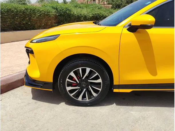 Car image 10