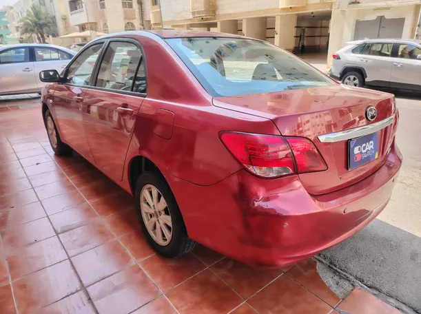 Car image 7
