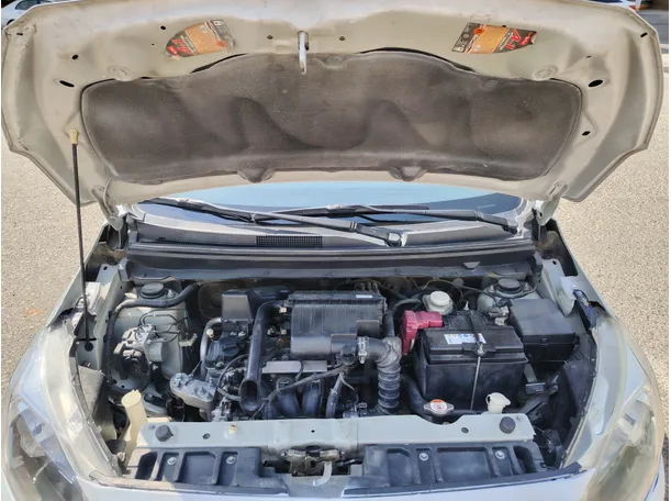 Car image 28