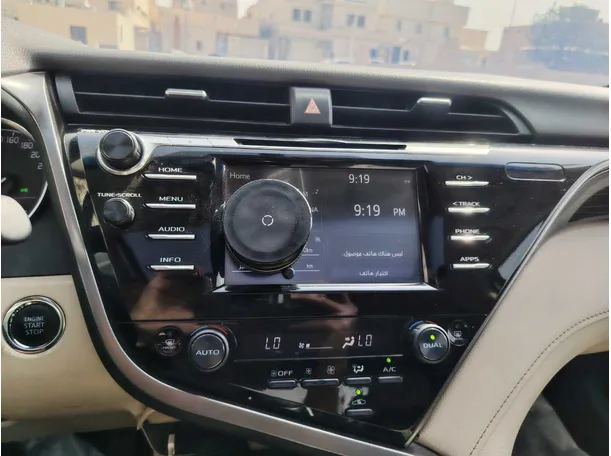 Car image 20