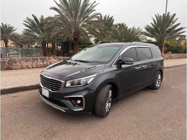2020 Kia Carnival in KSA
