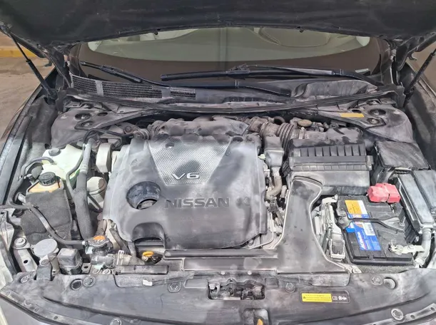 Car image 20