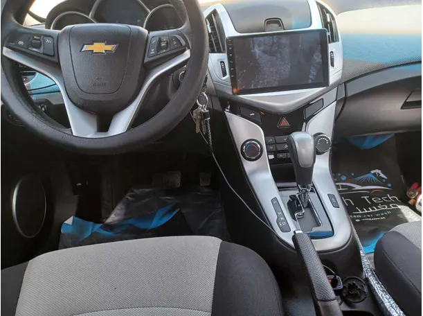Car image 16