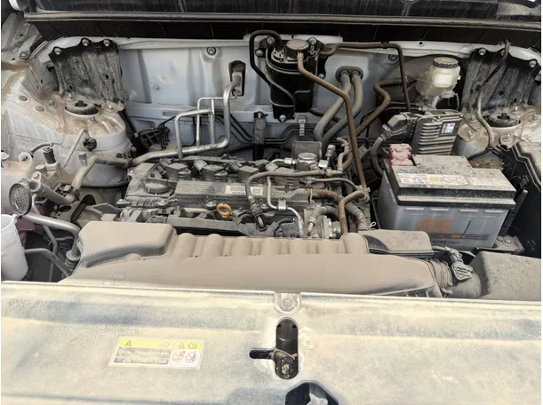 Car image 29