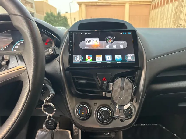 Car image 16
