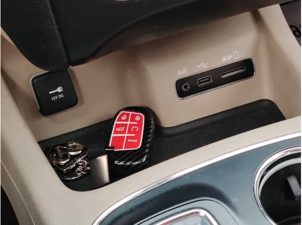 Car image 33
