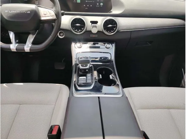 Car image 22