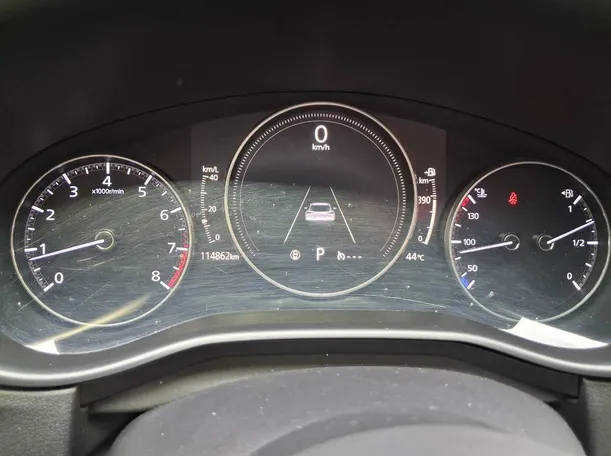 Car image 19