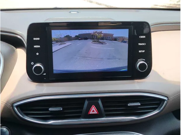 Car image 25