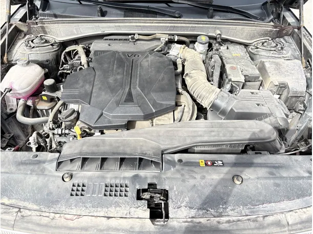Car image 31