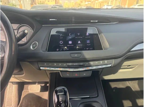 Car image 16