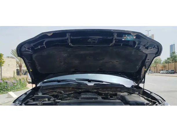 Car image 32