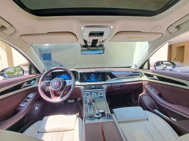 Car image 17