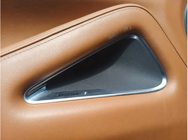 Car image 23
