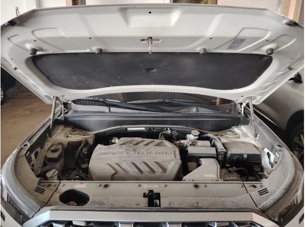 Car image 38