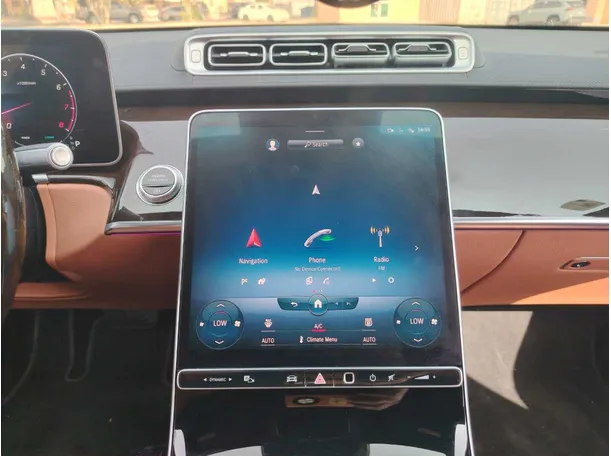 Car image 21