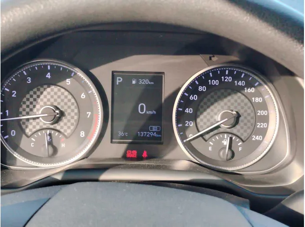Car image 22