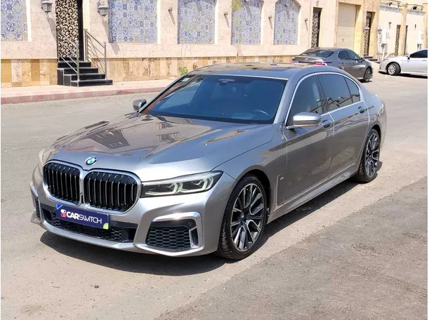 2020 BMW 730 in KSA