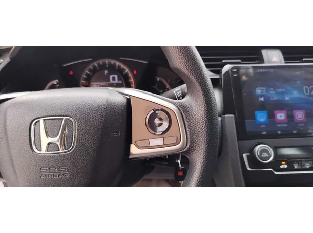 Car image 27