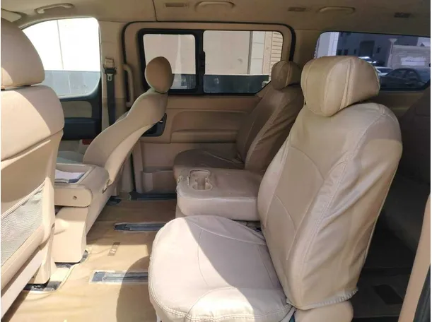 Car image 34