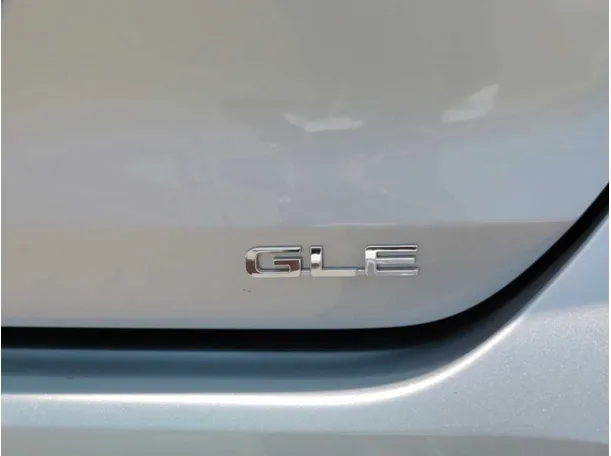 Car image 35