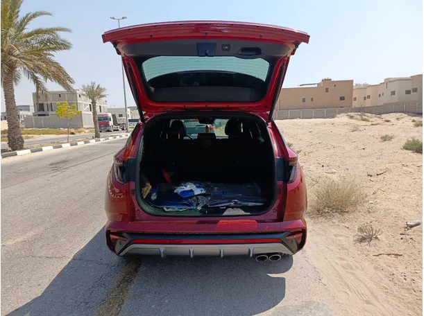 Car image 27