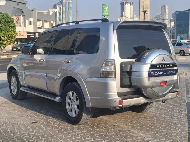 Car image 7