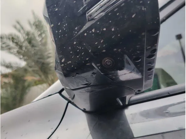 Car image 36