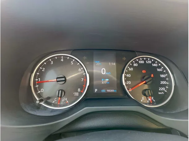 Car image 27