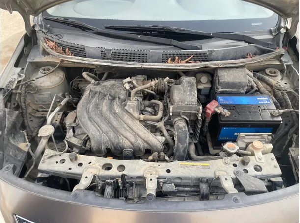 Car image 22