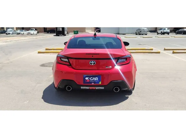 Car image 6