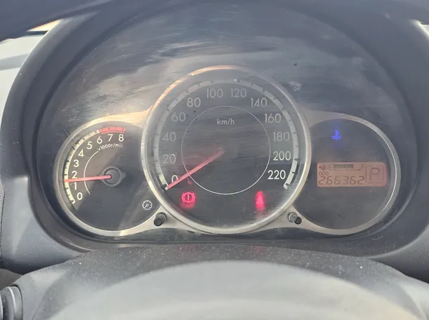 Car image 6