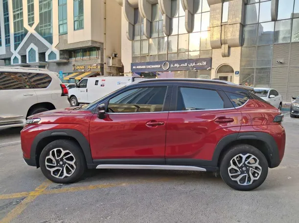 Car image 4