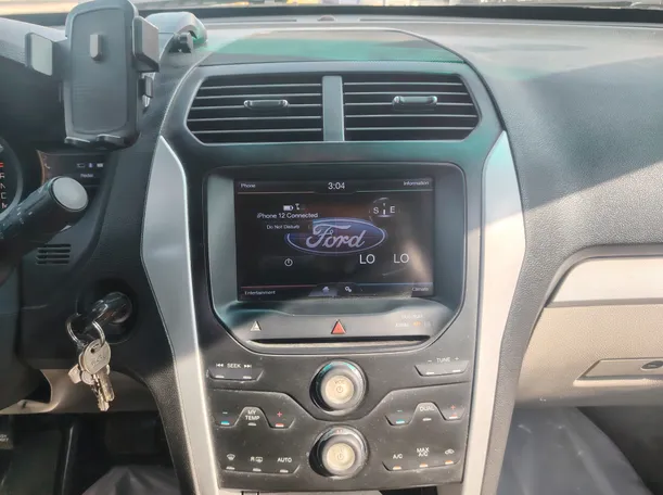 Car image 21