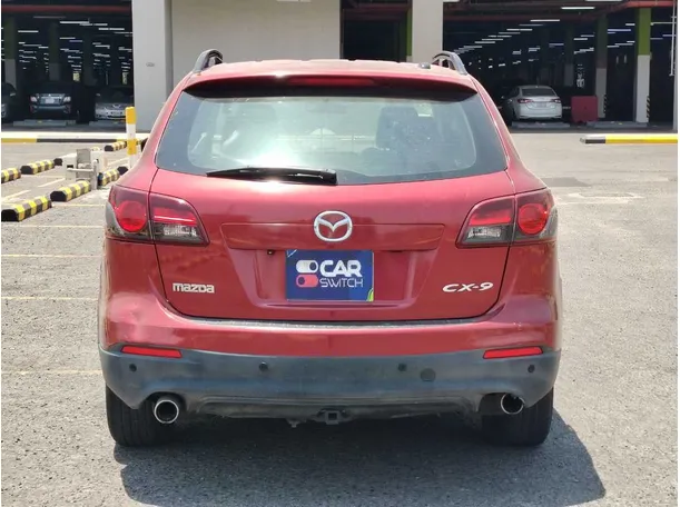 Car image 6