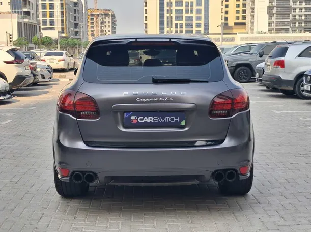 Car image 6