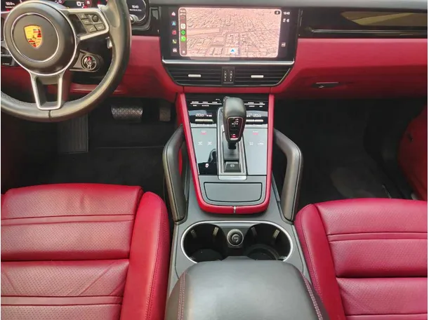 Car image 22