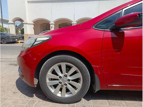 Car image 9