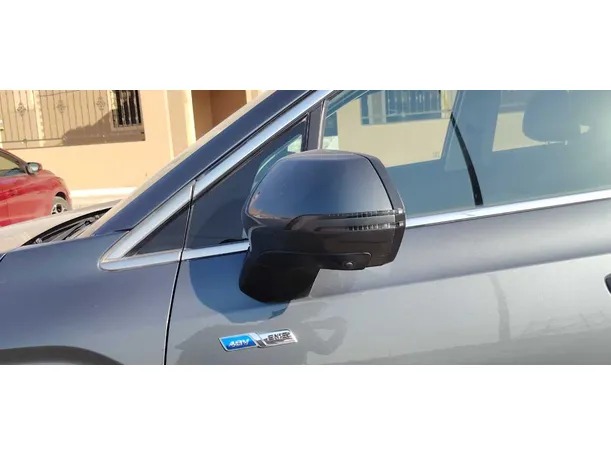 Car image 29