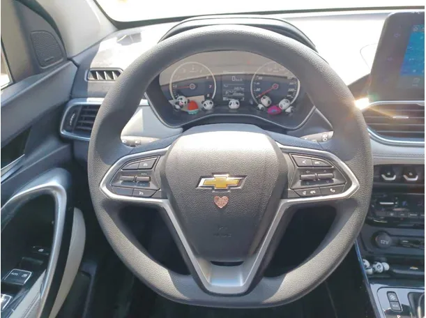 Car image 16