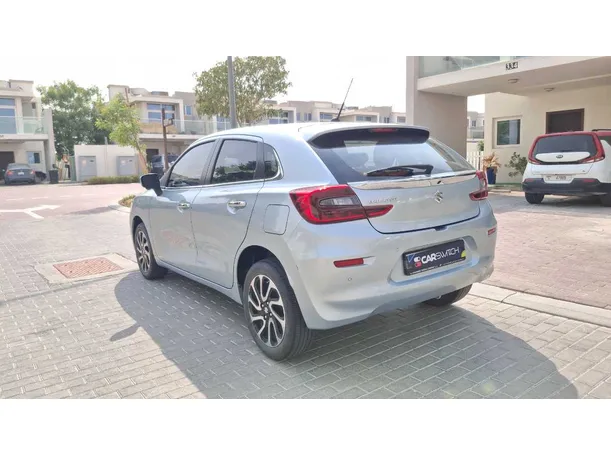 Car image 7