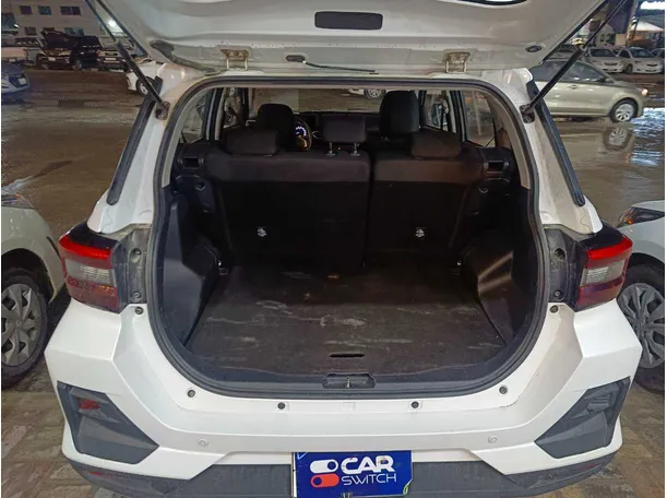 Car image 21
