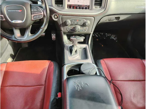 Car image 22