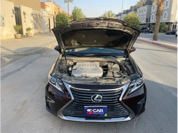 Car image 26